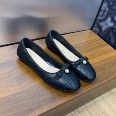 Christian Dior Low Shoes